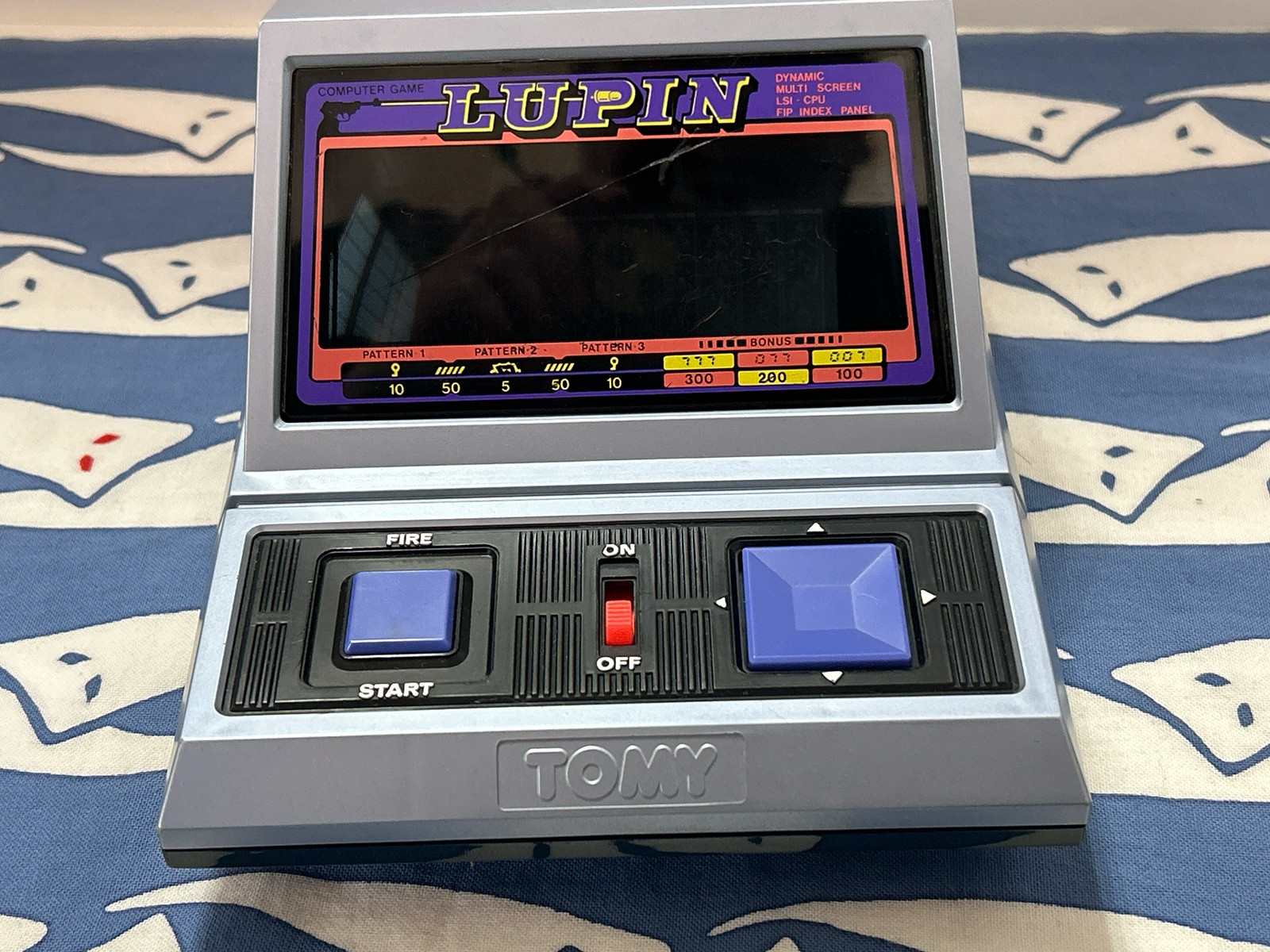 SNK NEOGEO mini & International & Lot 4 Pad Contoroller 2 Black 2 White Set