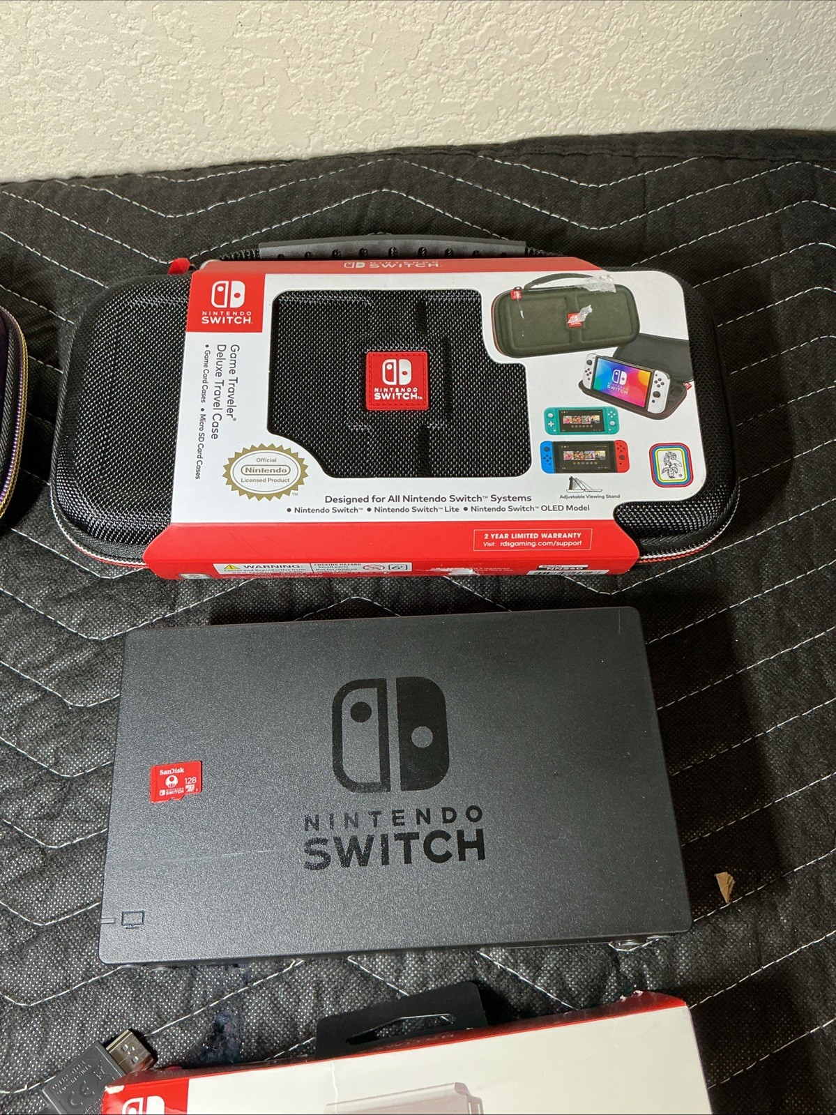 Nintendo Switch Black Console Bundle with 128gb SD Card & Carrying Case Tested