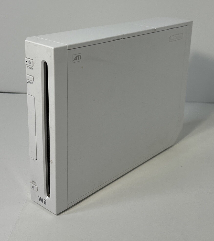 Nitendo Wii Console With Games And Accessories Game Lot