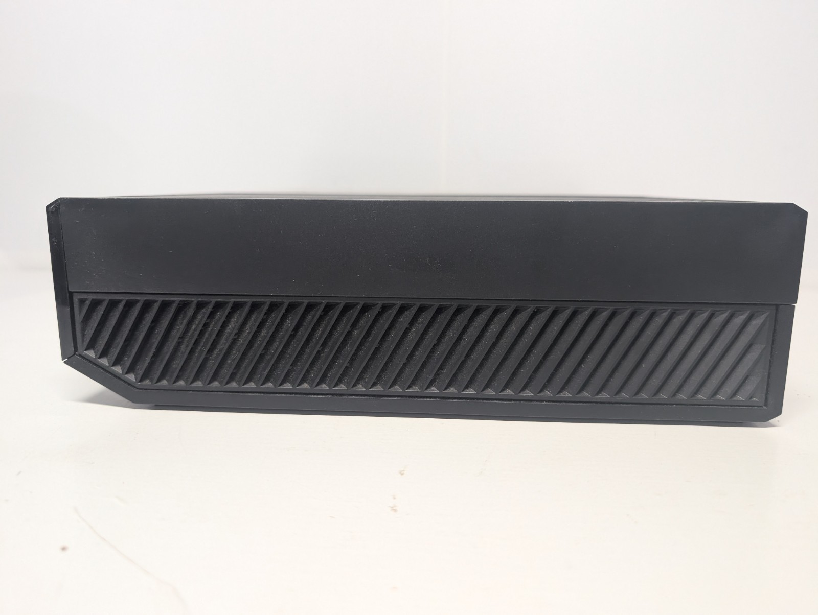Microsoft XBOX ONE 1540 Console With 4 Games Power Cord Kinect Sensor