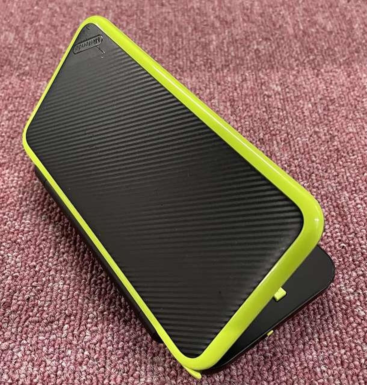 Nintendo New 2DS LL JAN-001 Console From Japan A1930