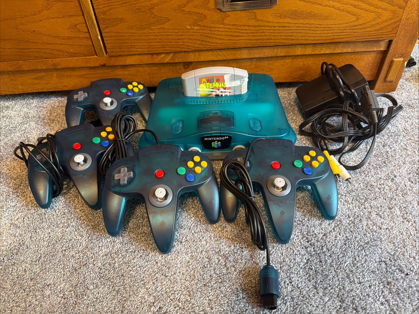 Nintendo 64 N64 Ice Blue Clear Console W/4 Controllers And Mario Tennis