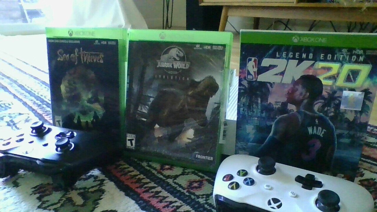 Xbox One S With White And Black Controller With 3 Games 