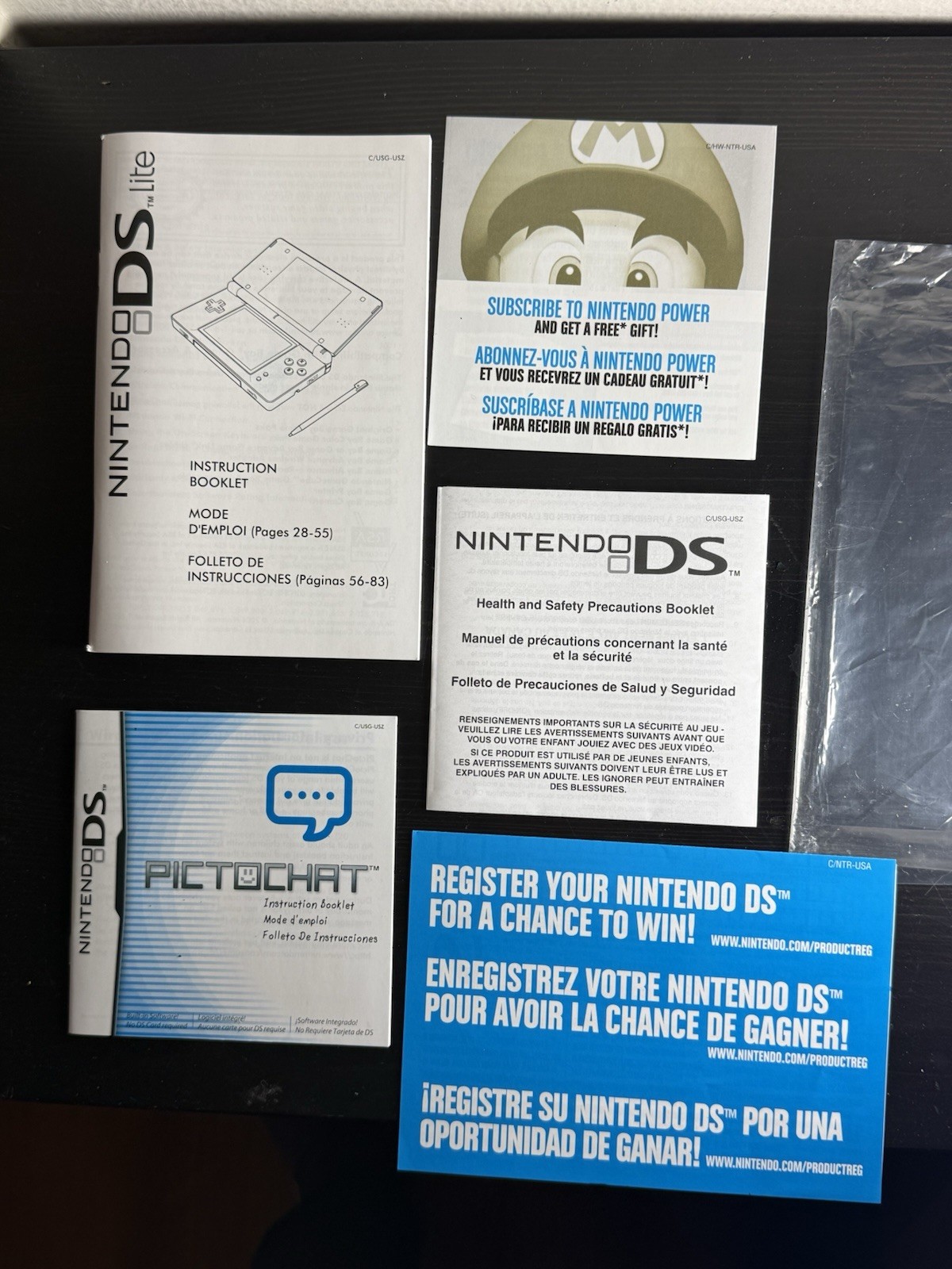 Nintendo DS Lite Handheld System Crimson Red Black Complete in Original Box CIB