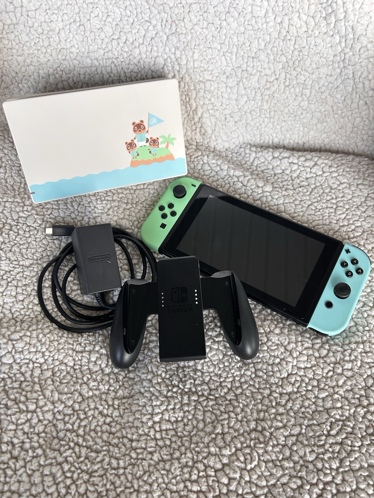 Nintendo Switch Animal Crossing Edition Console White Green Blue Wi-Fi