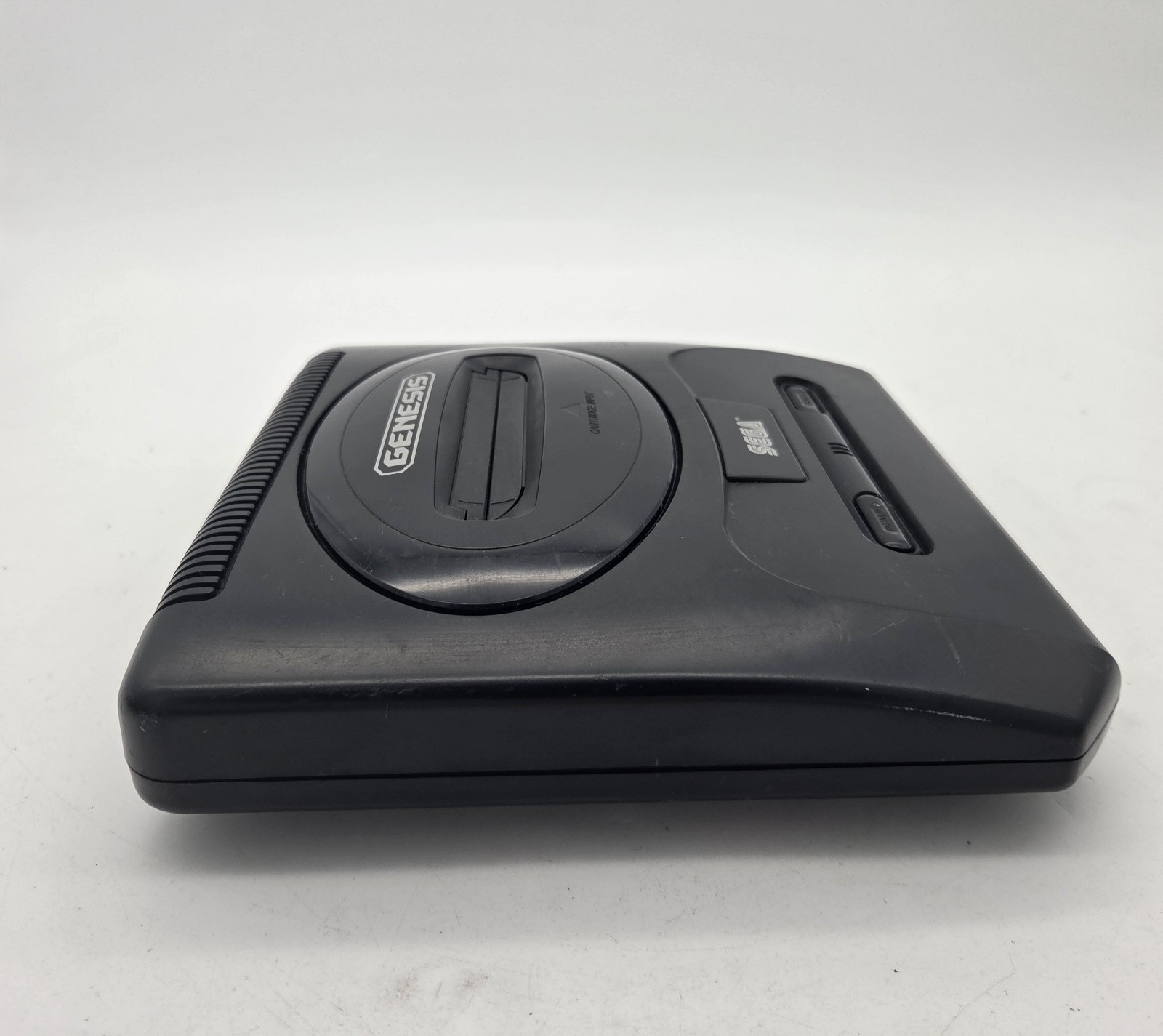 Sega Genesis Model 2 Console Bundle W/ Cords & 6 Button Controller *NO LED* READ