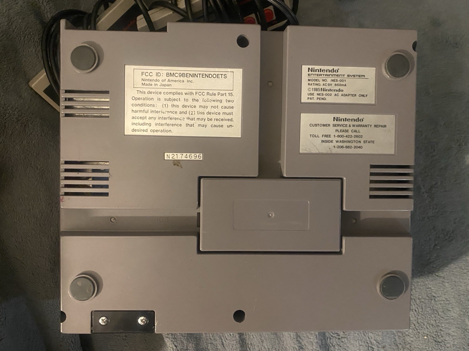 Nintendo NES Console Bundle OEM 2 Controllers Super Mario Bros Duck Hunt Tested
