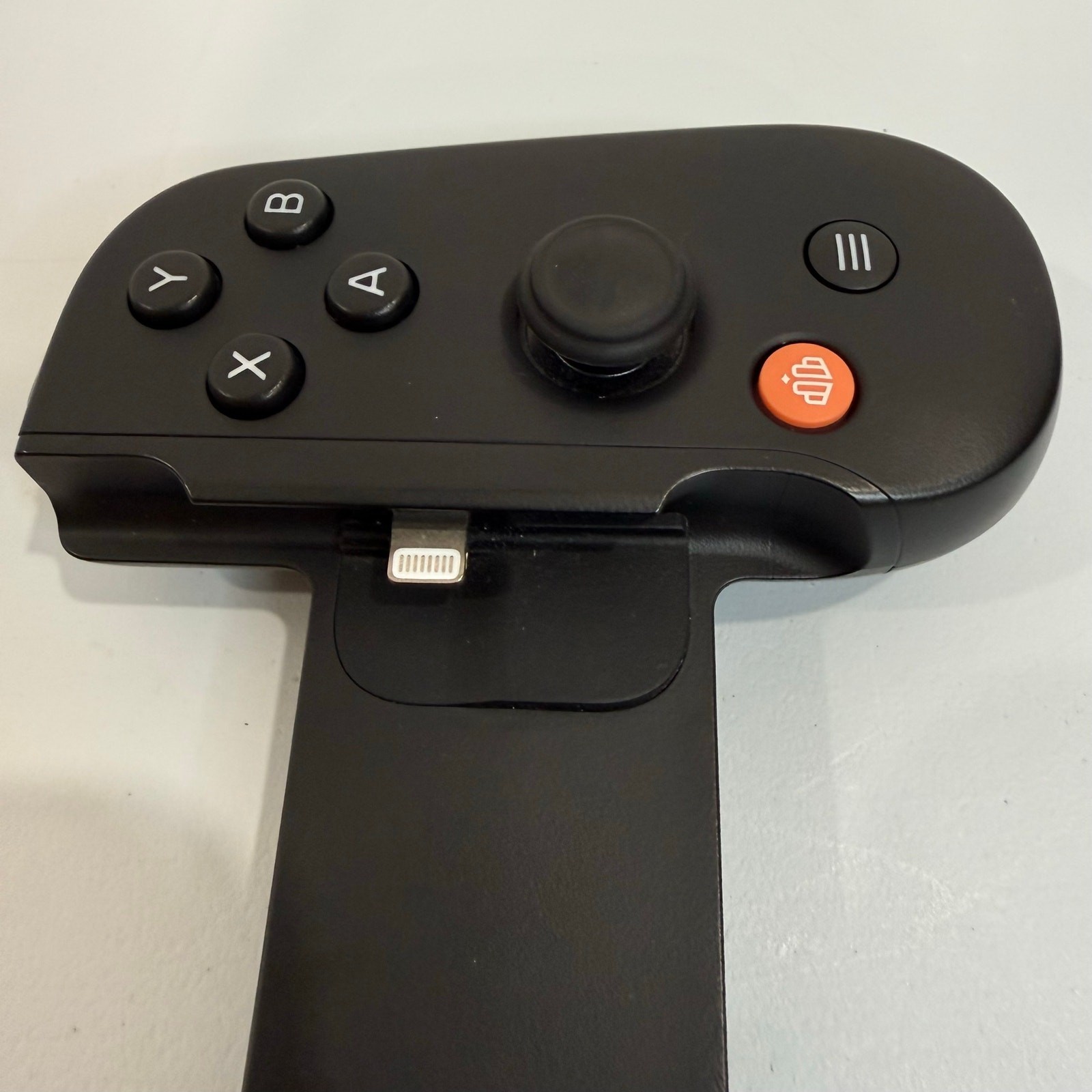 Backbone One Xbox Edition Lightning Mobile Gaming Controller for iPhone Tested