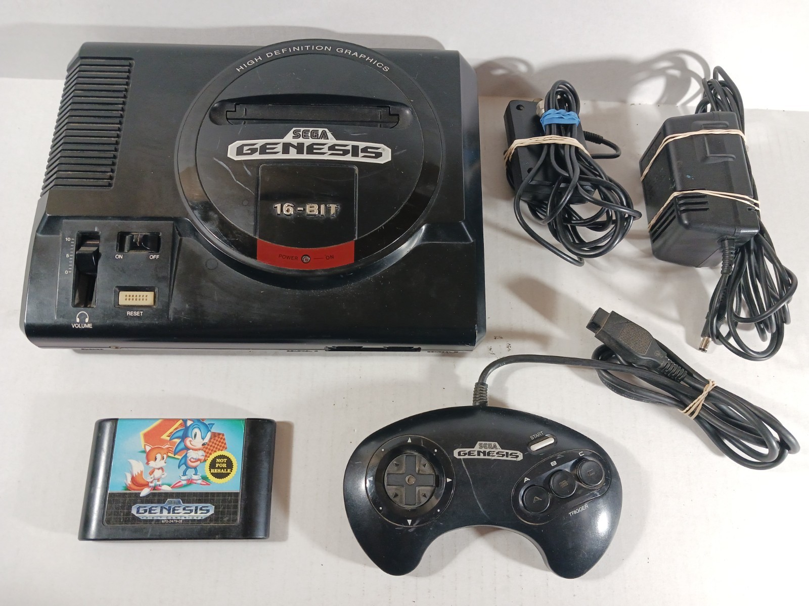 SEGA Genesis Model I Console Bundle Set OEM Cords High Definition Graphics Sonic