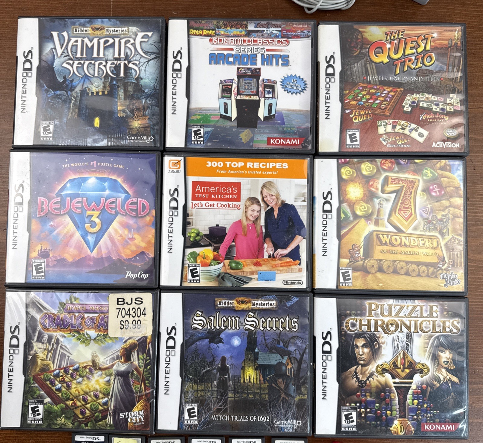 Nintendo DS DSI Blue Handheld Console Charging Cord & 21 Games See Pics Details
