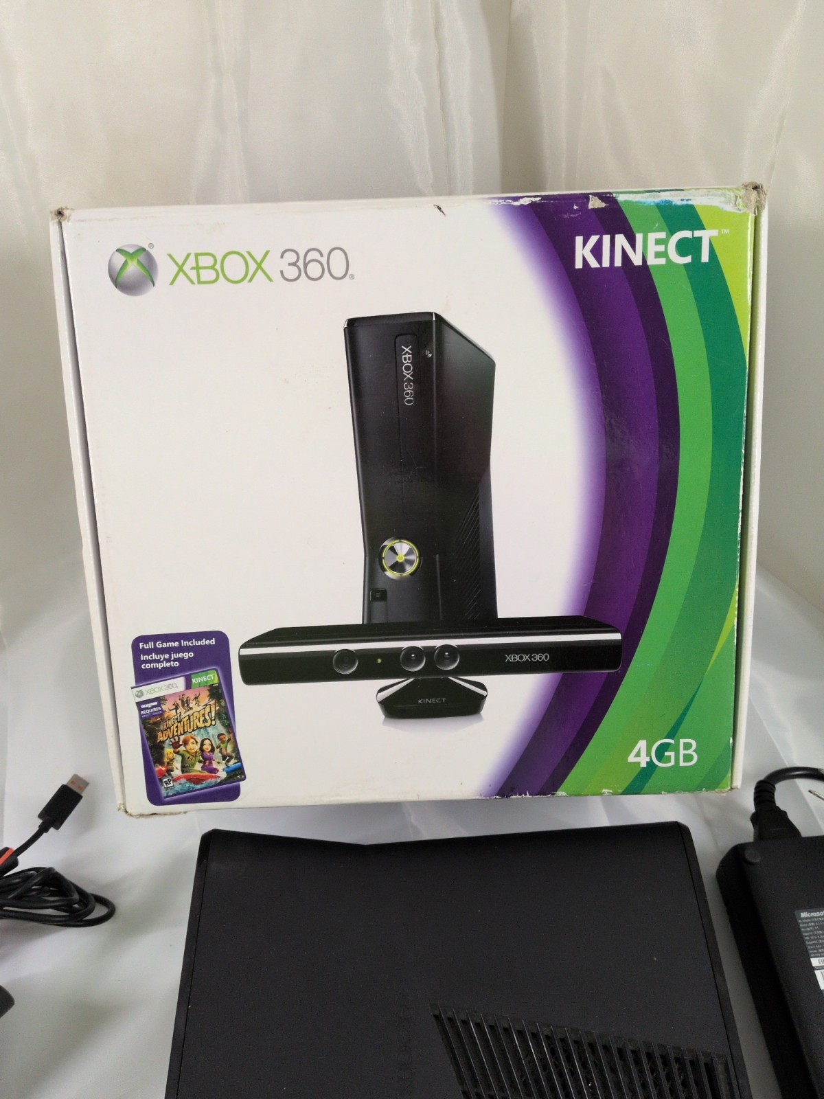 Microsoft Xbox 360 S Model 1439 Black Bundle w/ 11 Games Controller Kinect Box