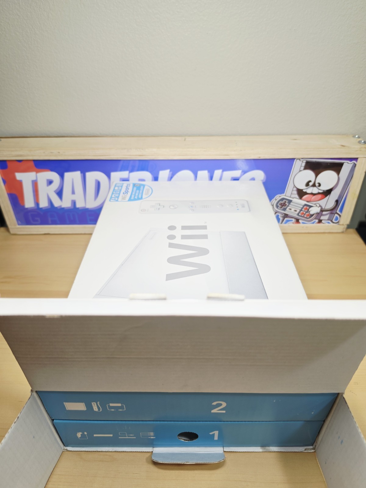 Nintendo Wii White Console W Wii Sports Very Clean With Manual & Inserts