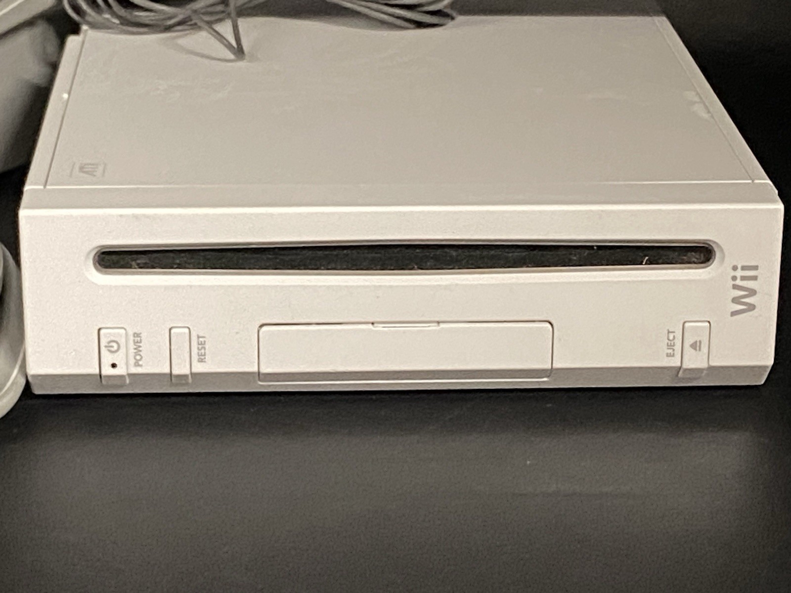 Wii Console/Sensor Bar/Power Brick. Game Cube compatible. White/ Tested/Gamers