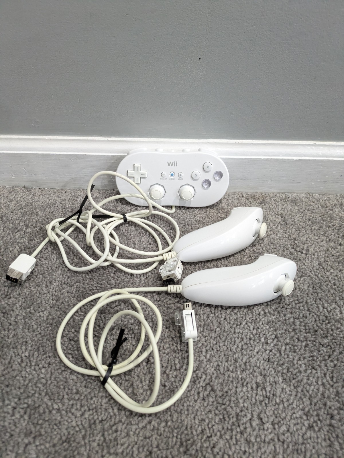 Nintendo Wii RVL-001 GameCube Compatible Console Bundle w 10 Games White TESTED