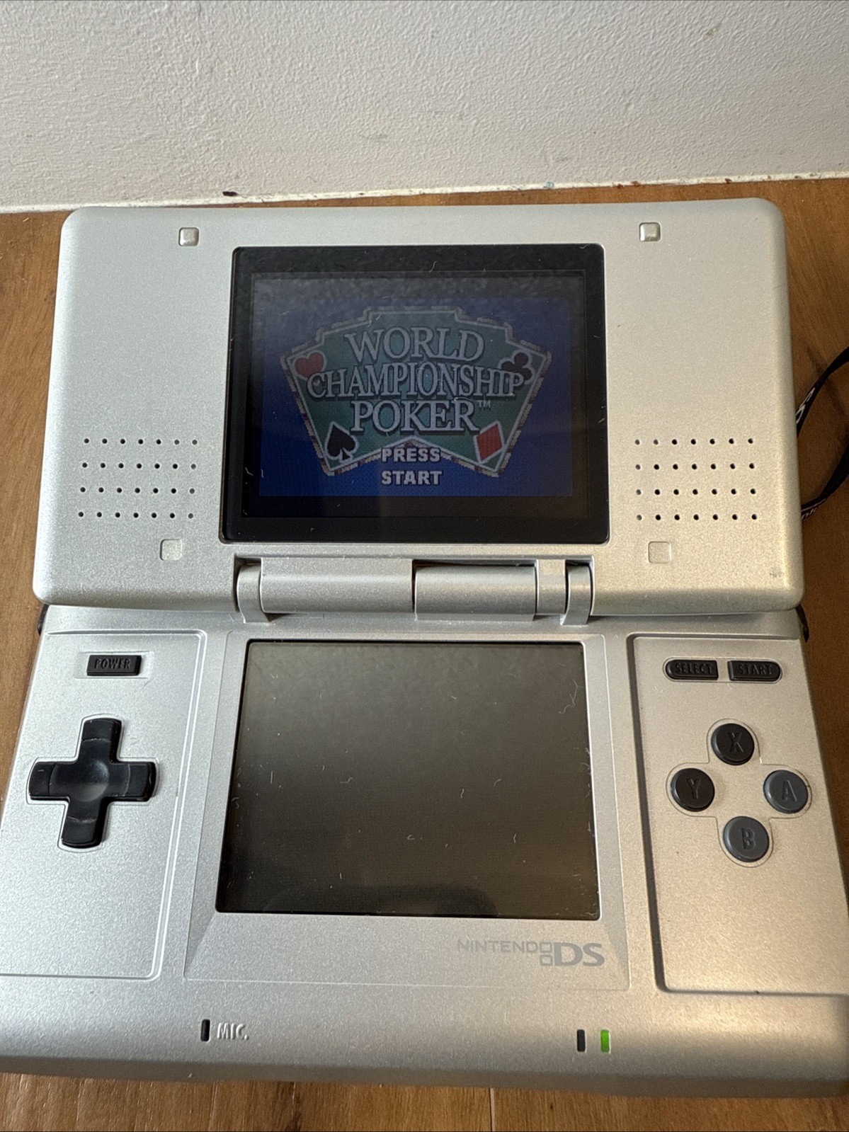 Nintendo DS Silver Handheld System – Great Condition! – TESTED Comes With Poker