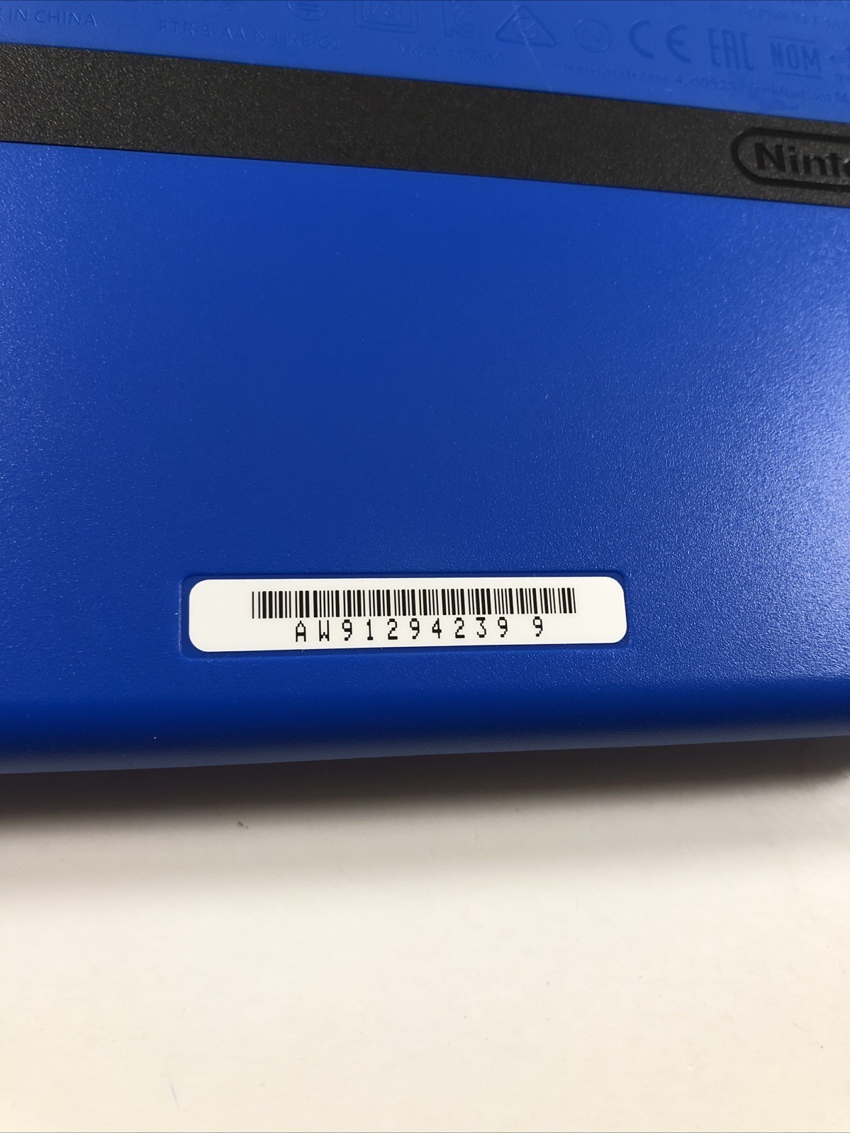 Nintendo 2DS Black + Electric Blue Console Handheld System, Charger/Stylus FAST