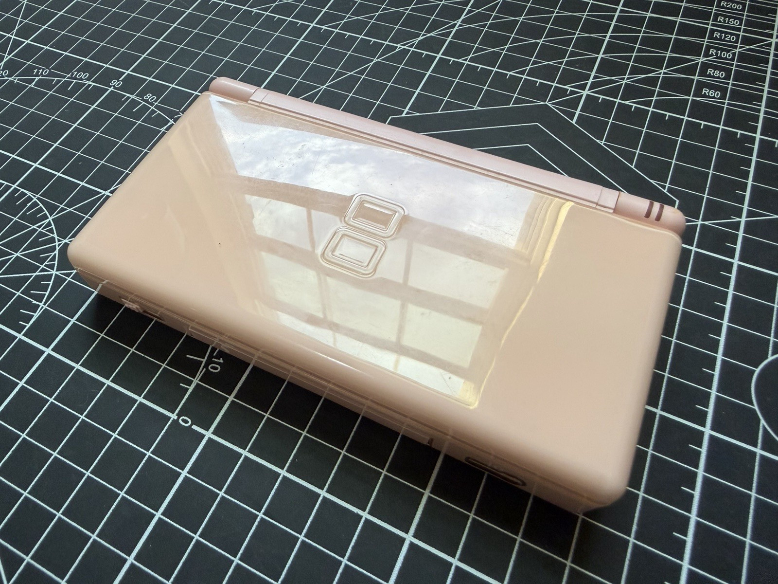 Nintendo DS Lite Used OEM Coral Pink W/ R4 & 2GB SD – 100% Tested Region Free