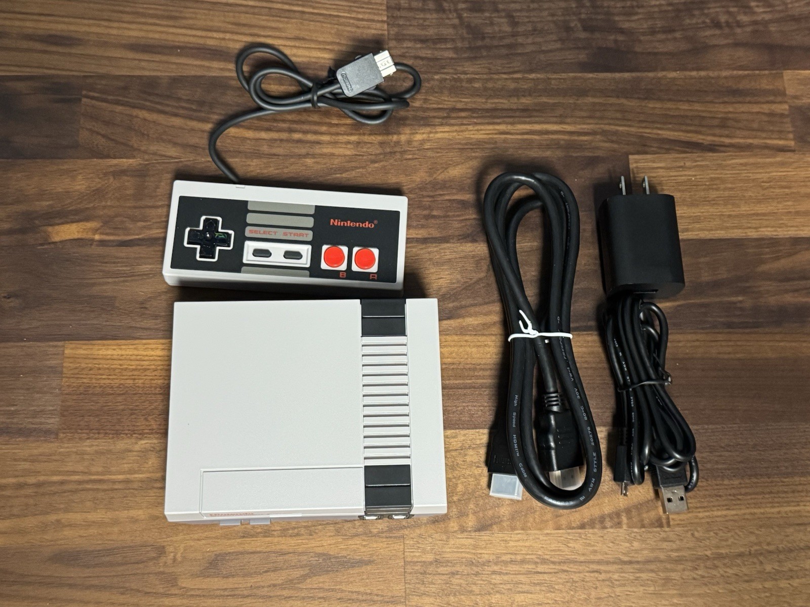 Nintendo NES Classic Edition Mini Console 1 Controller HDMI Box Complete