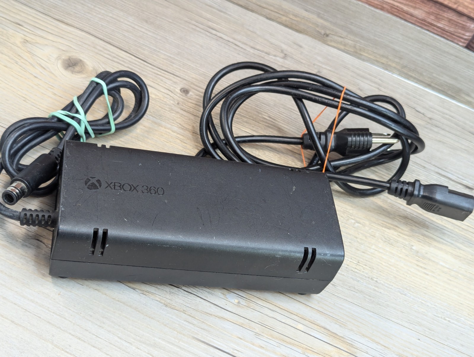Microsoft Xbox 360 E Console Model 1538 W/ 2 Controllers Cables & 5 Games