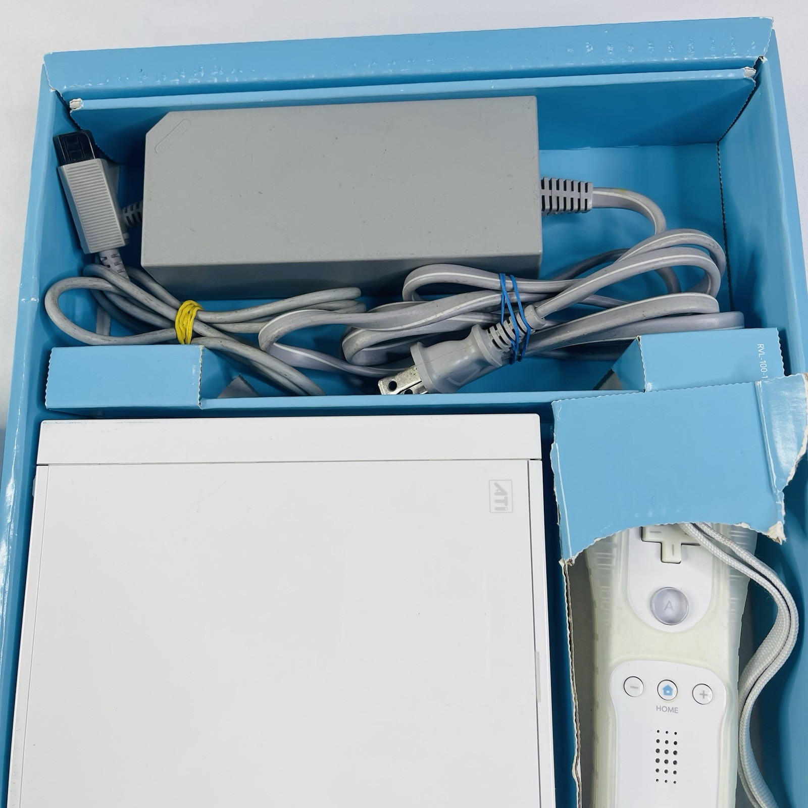 Nintendo Wii Console Complete In Box with Wii Sports Bundle – White Tested