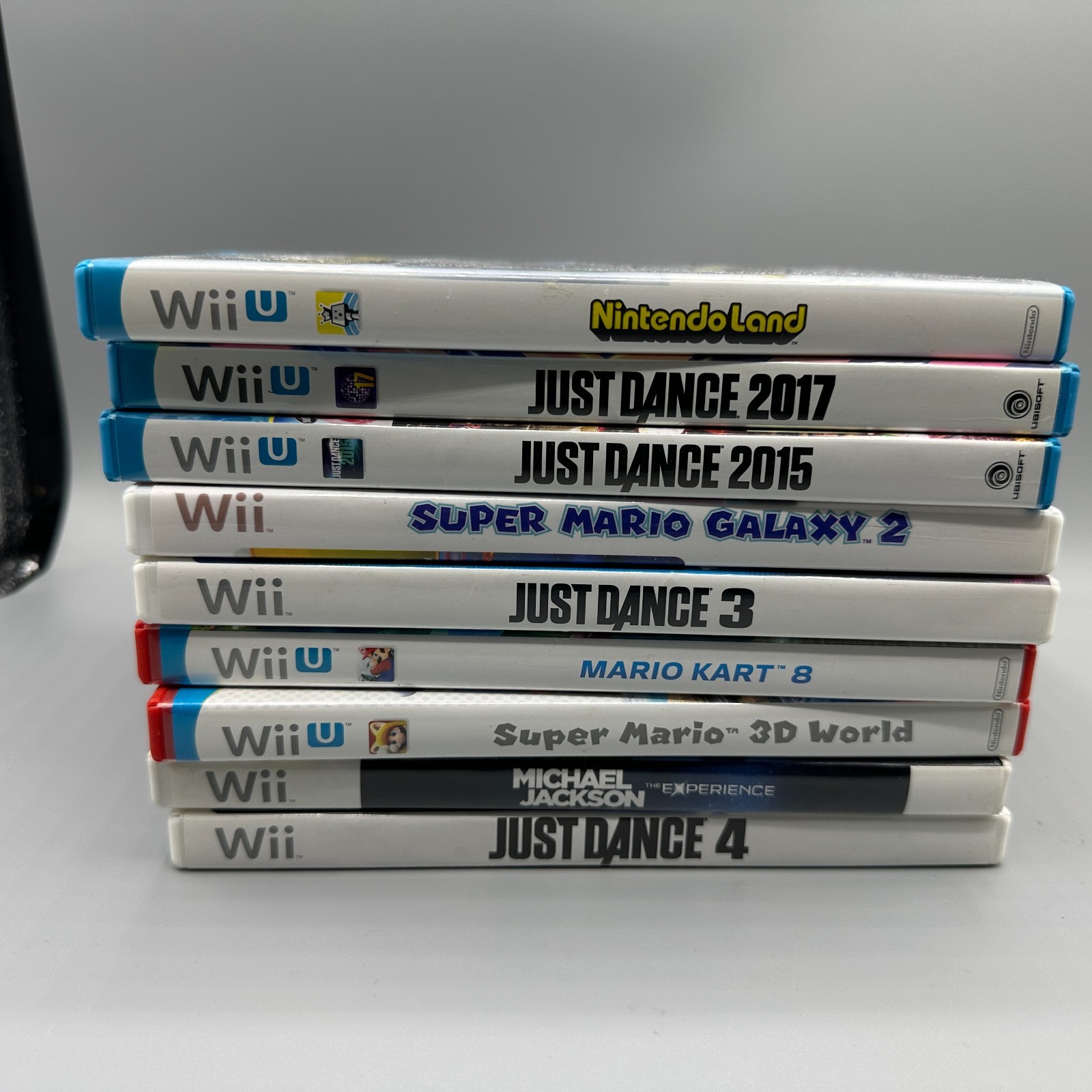 Nintendo Wii U 32GB Bundle Includes Gamepad, Cables, Controller, Games