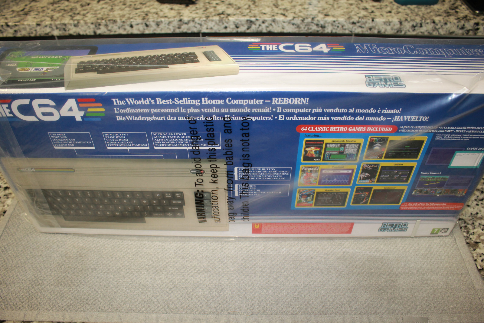 FACTORY SEALED The C64 MAXI RETRO MICRO Computer CONSOLE Commodore 64 & Joystick