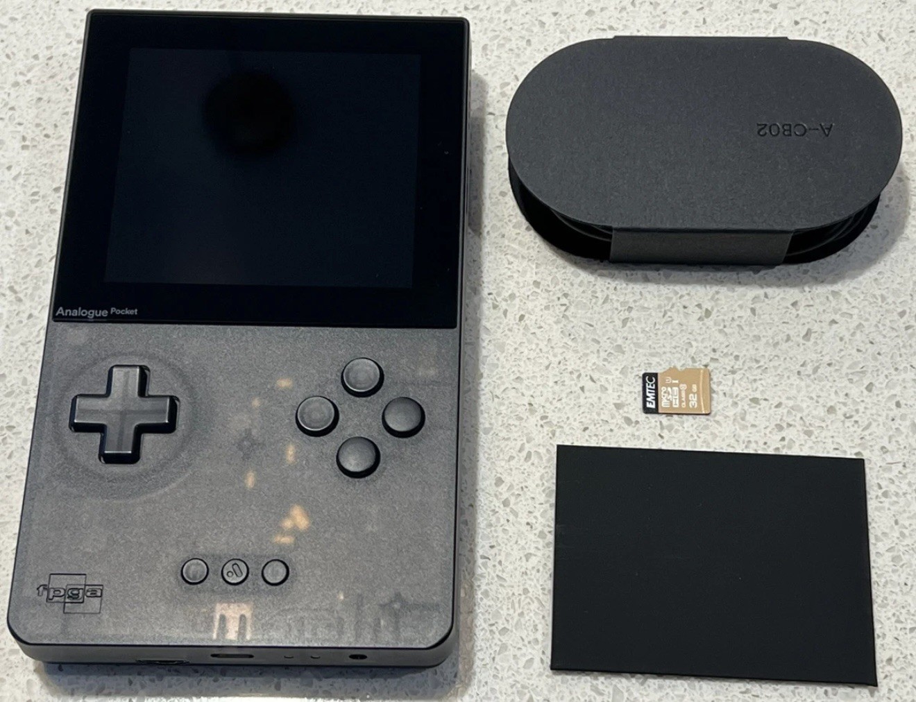 Analogue Pocket Limited Edition Transparent Smoke Console + 32GB SDCard