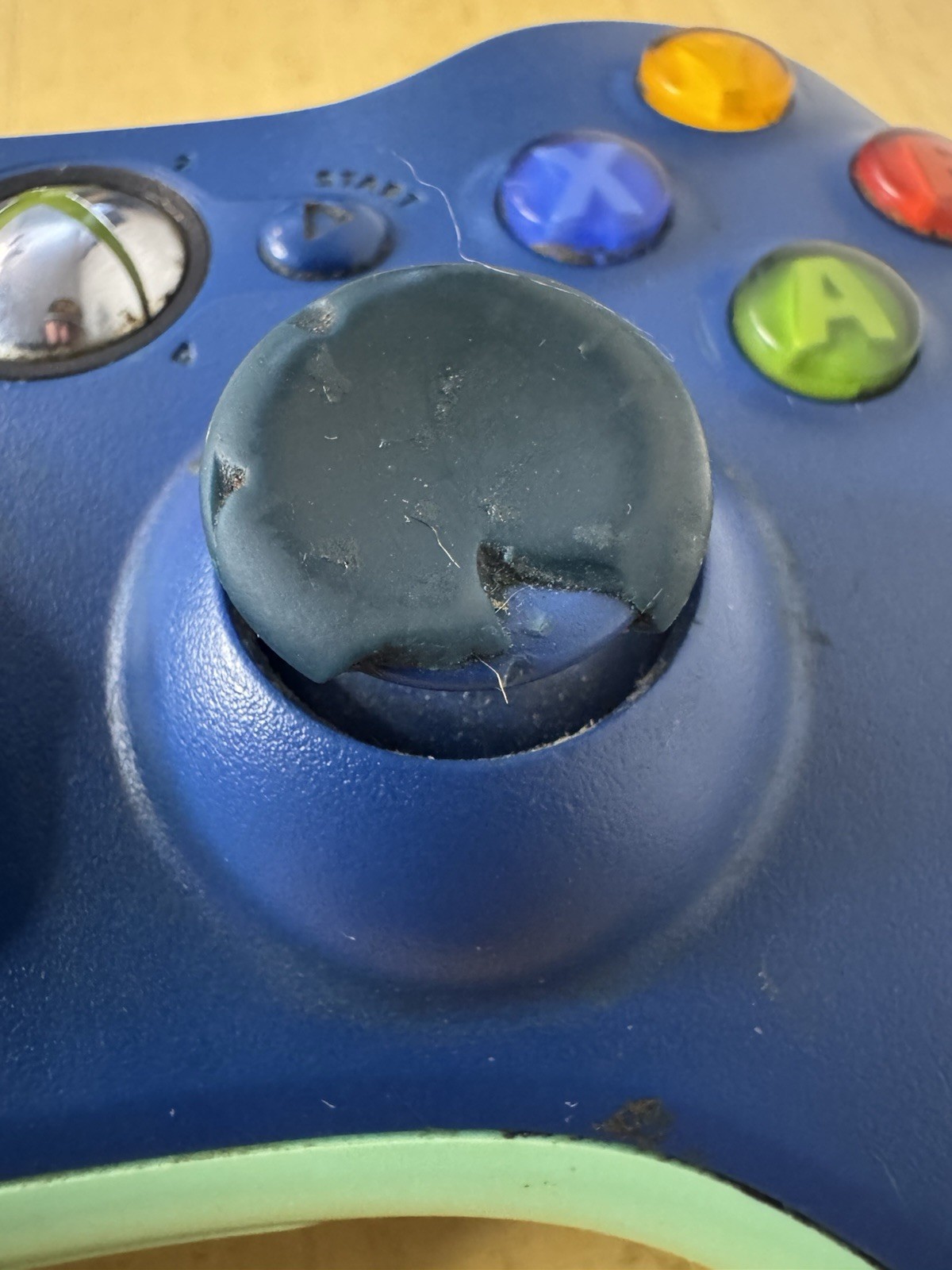 Xbox 360 E Console 250GB Blue Call Of Duty Edition (Xbox 360)
