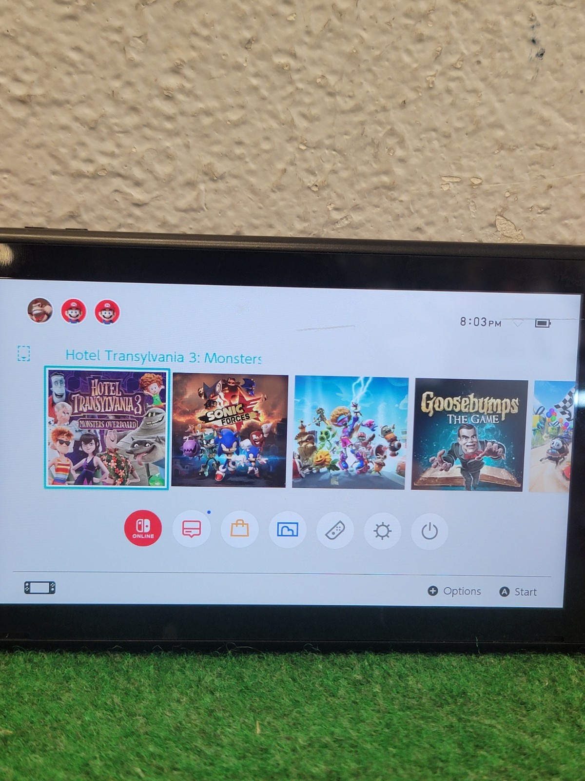 Nintendo Switch Console + Charger & Stand Red HAC-001-01