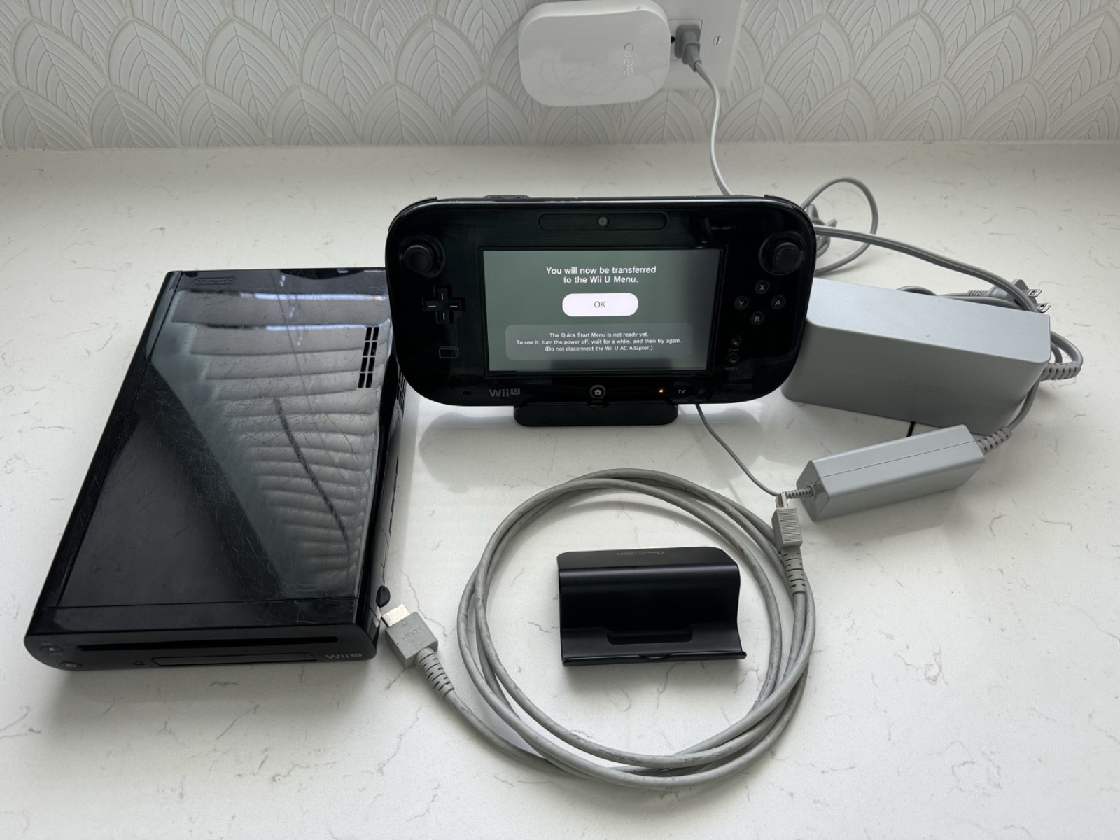 Nintendo Wii U Mario Kart 8 Deluxe 32GB Handheld System – Black