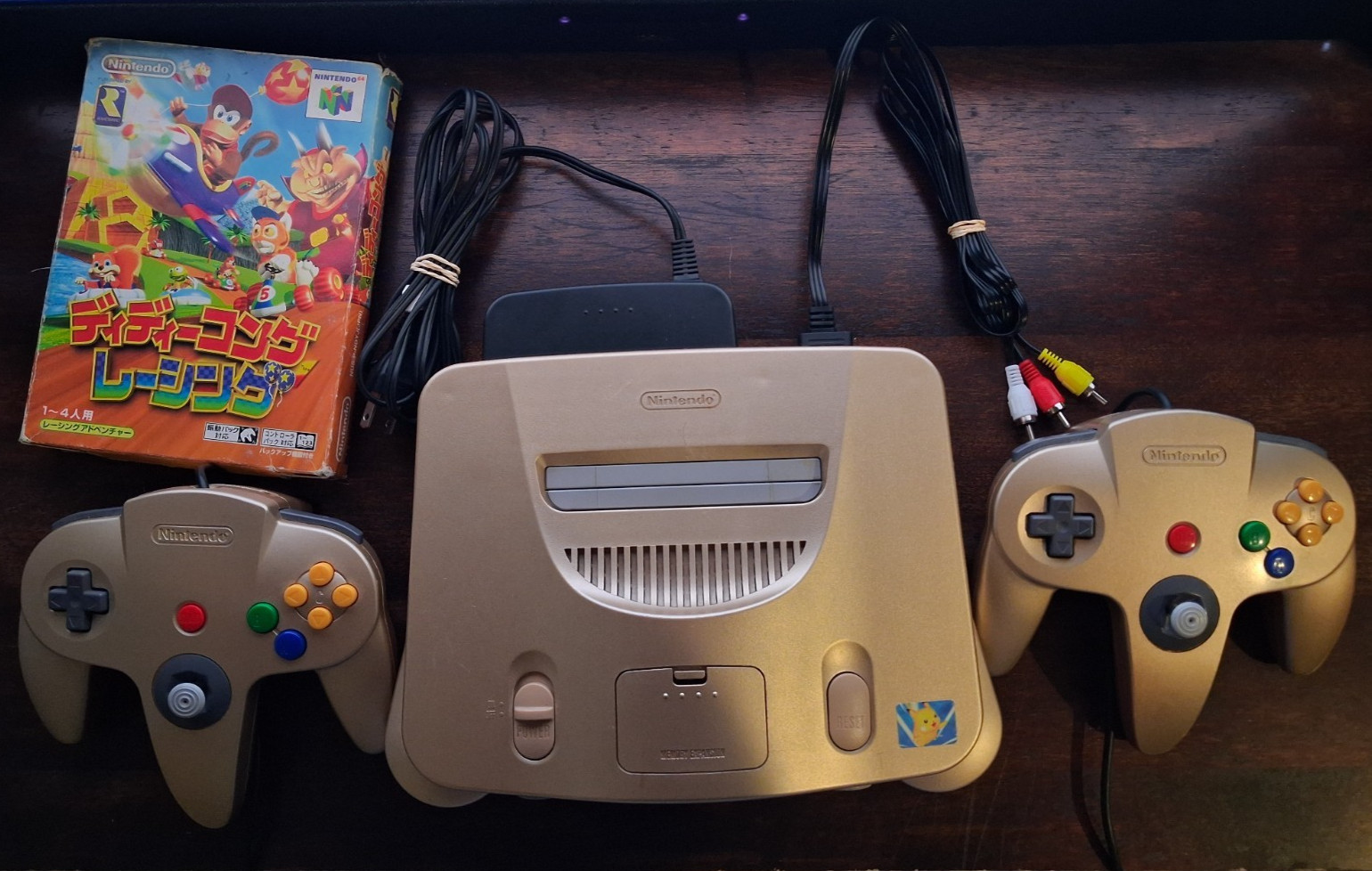 Nintendo 64 Gold Console, 2 Controllers, Game. Plays US games. JP system N64