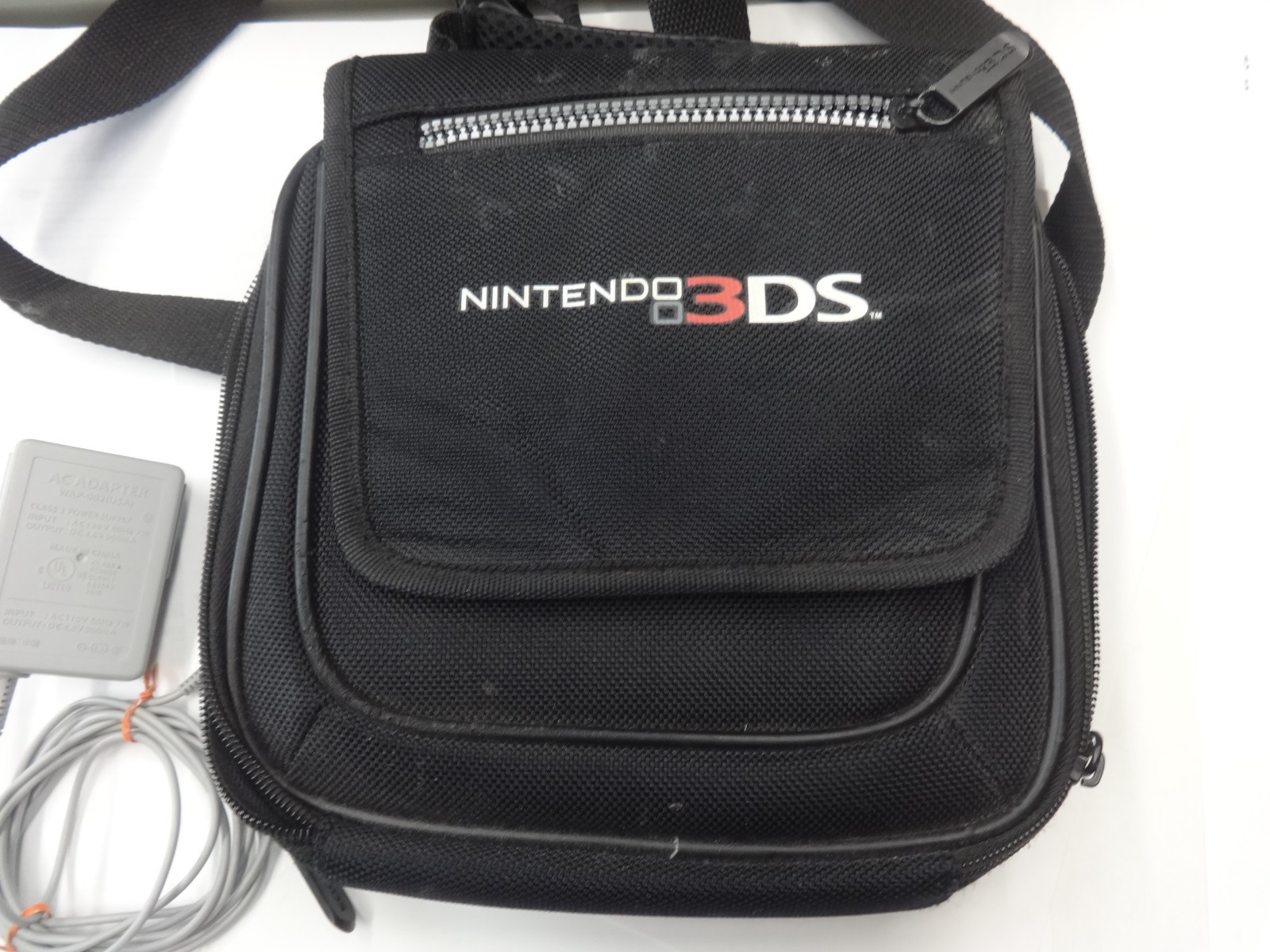 Tested Working Nintendo 2DS Blue Console Bundle w/ Charger, Stylus, Game & Case