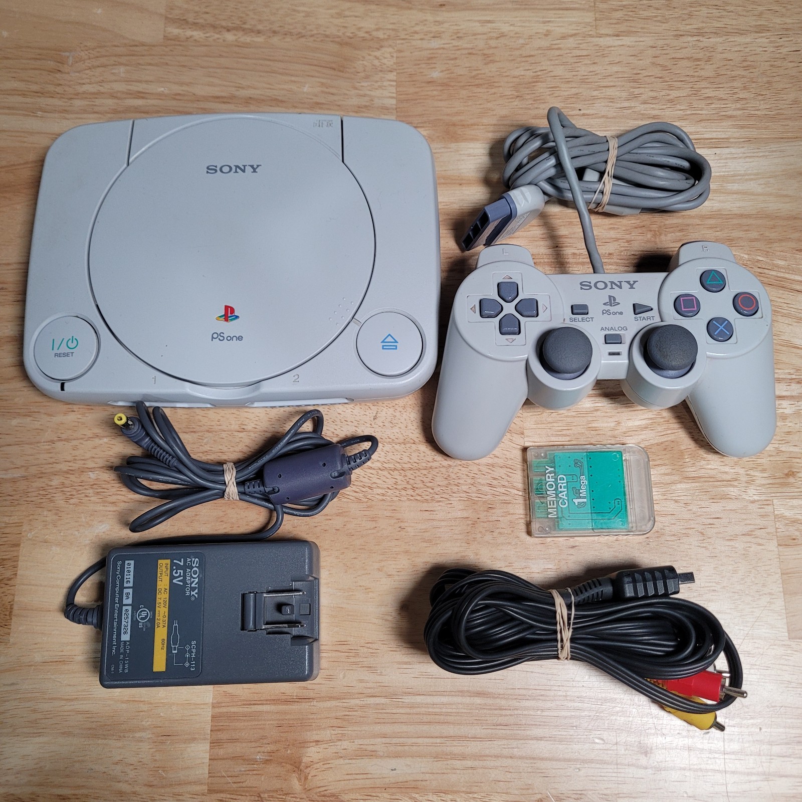 Sony PlayStation 1 PS1 Slim Console Complete with Wires – Tested