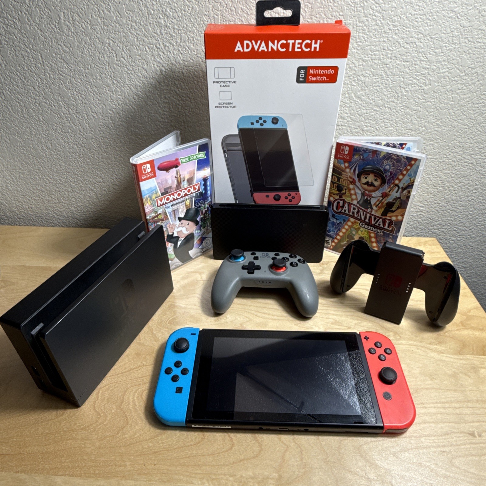 Nintendo Switch V2 (HAC-001-01) Console Bundle 3 Games Dock & Accessories Tested