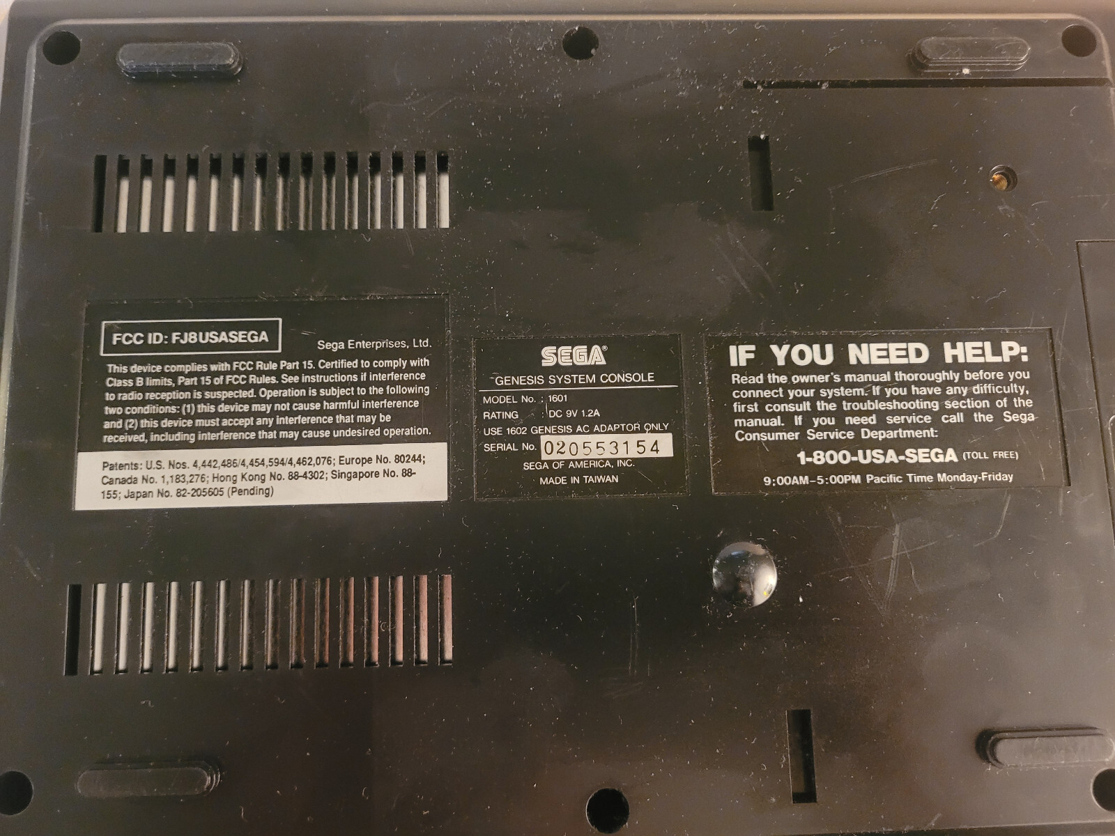 Sega Genesis Console Black with 1 controller, original power supply & rf switch