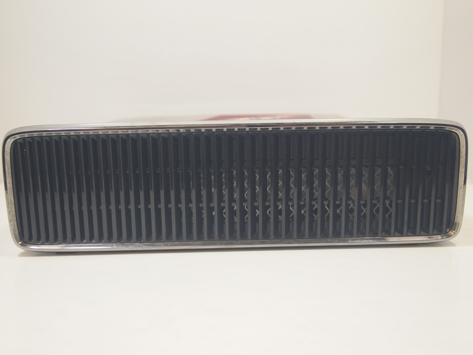 Gears of War 3 Limited Edition Xbox 360 Slim Console Only For Parts Or Repair