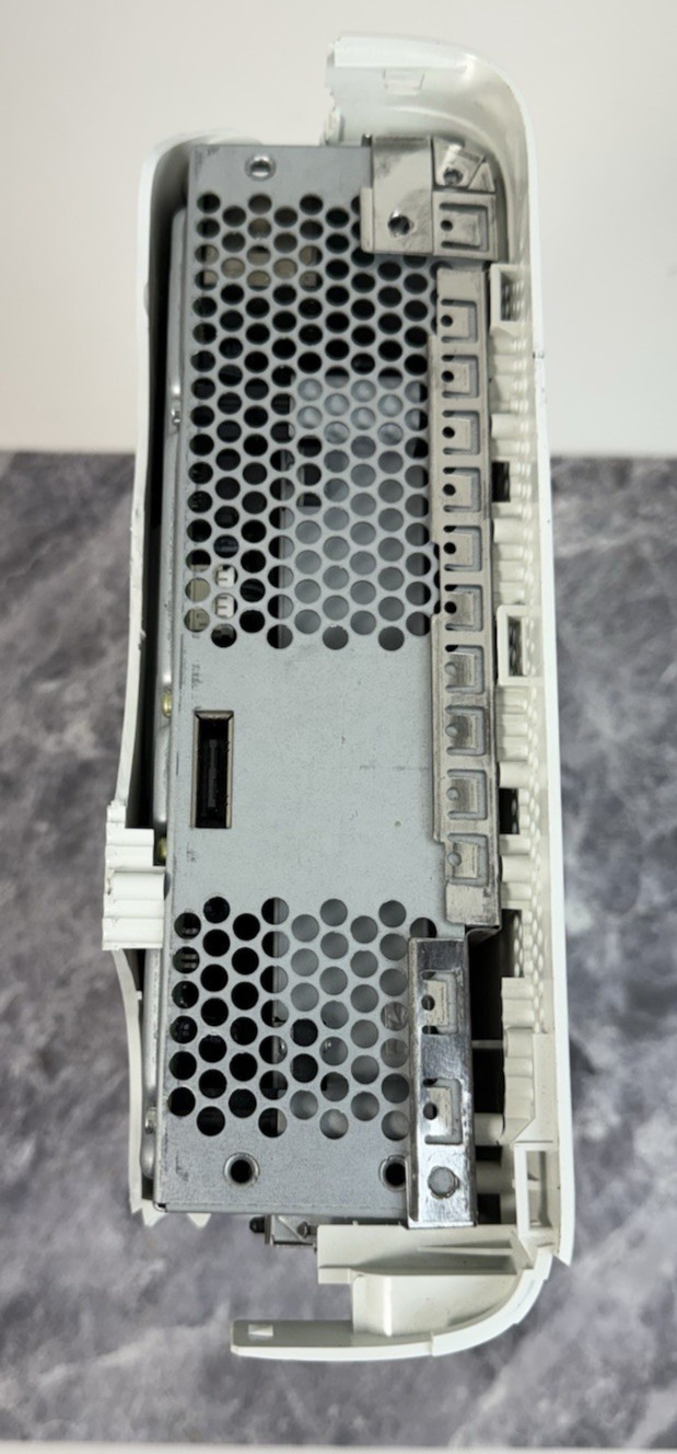 Microsoft Xbox 360 Console White w/ Power Supply FOR PARTS OR NOT WORKING