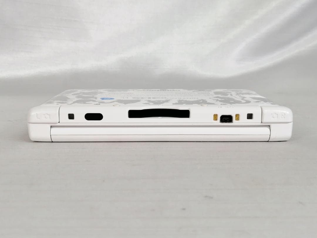 Nintendo 3DS LL XL Dragon Quest Monsters 2 Iru Luca Console Japan Authentic