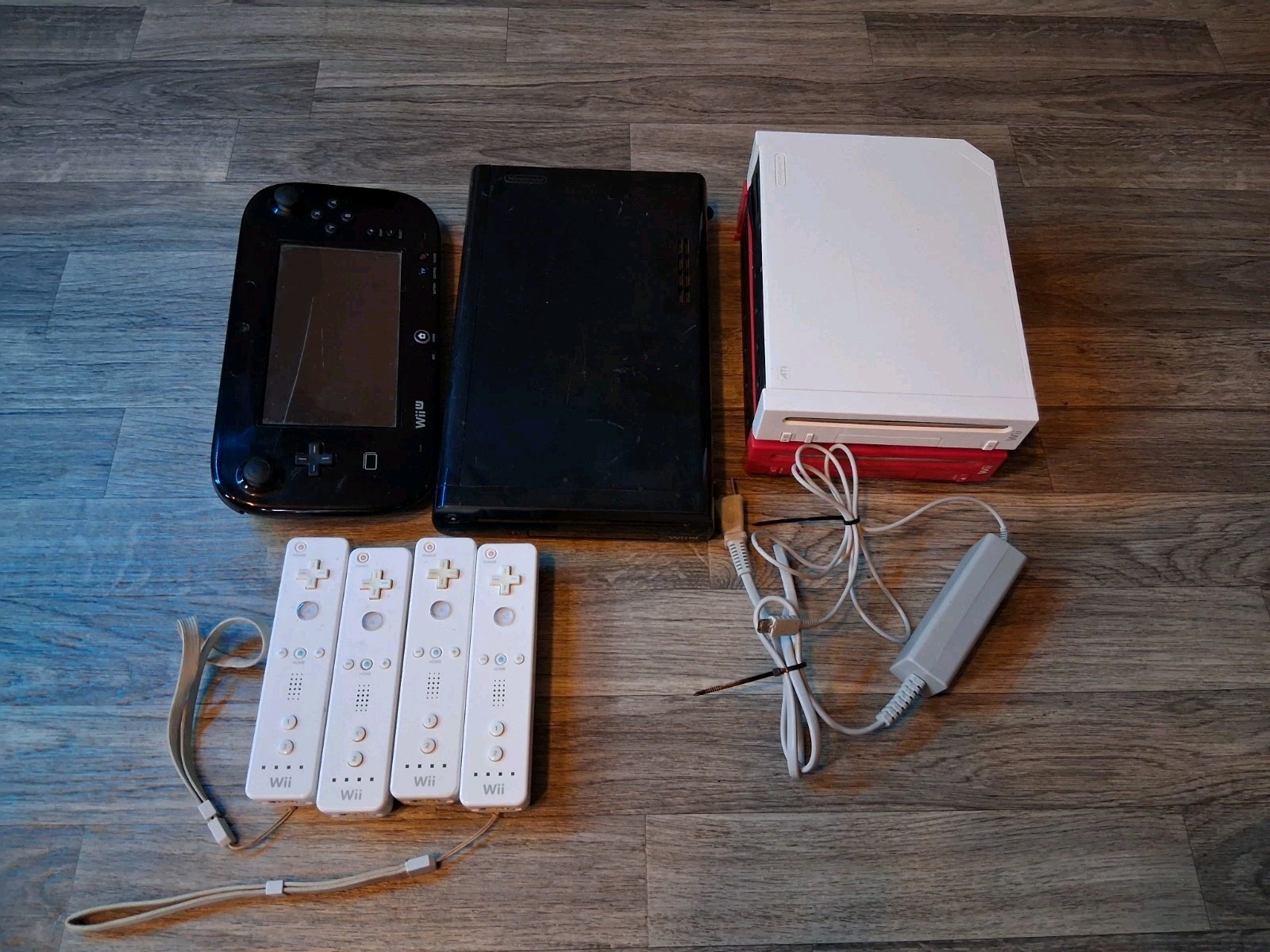 Nintendo Wii U Wii Console Lot For Parts Repair