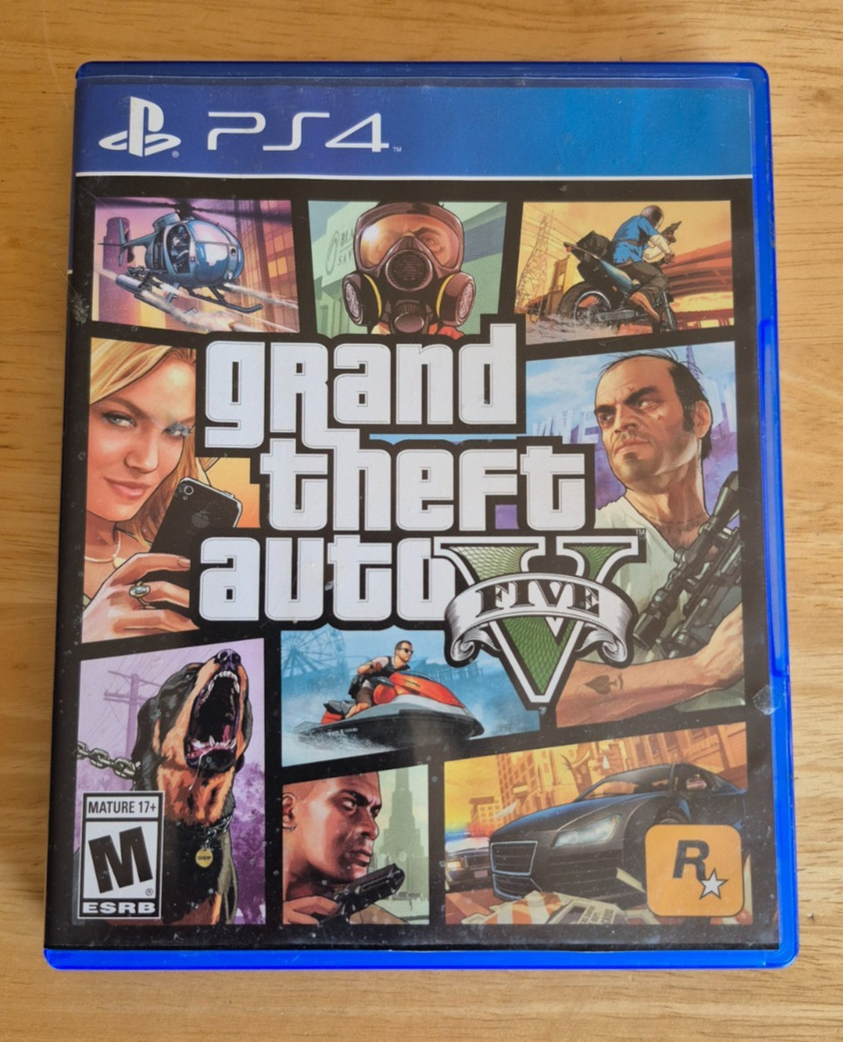 Sony PlayStation 4 500GB Console Bundle 1 Game 1 Controller PS4 Grand Theft V