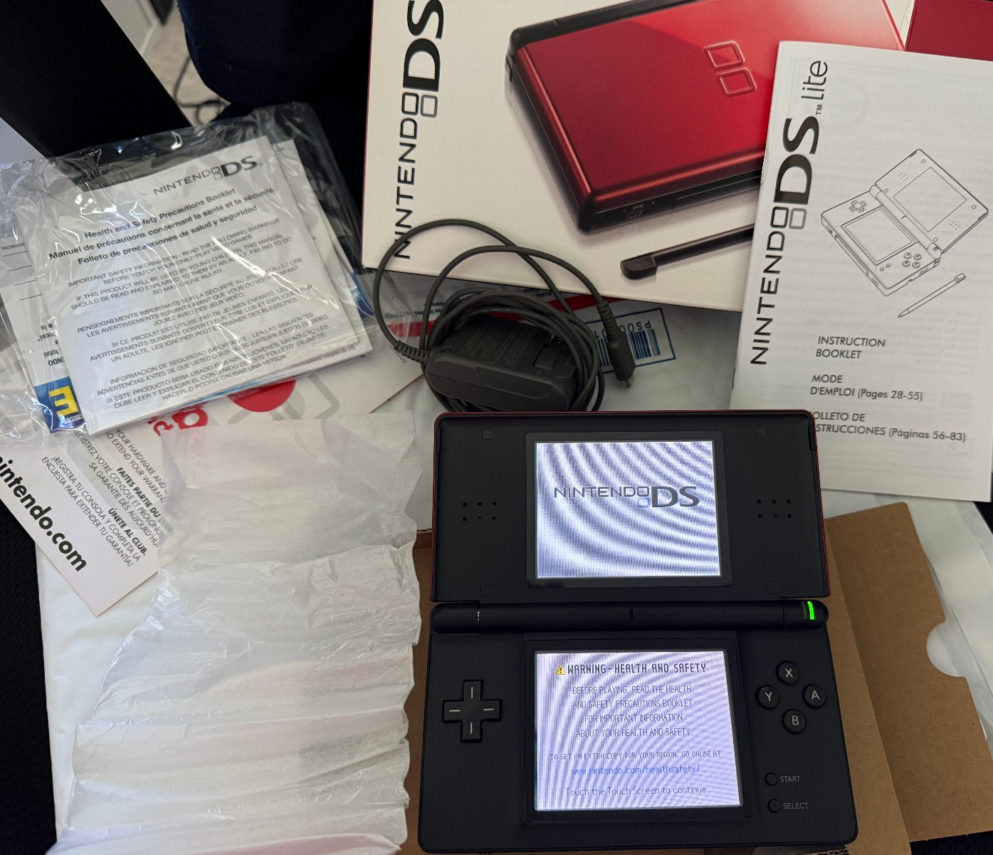Nintendo DS Lite Crimson Red Black Console System COMPLETE CIB Box Insert SERIAL