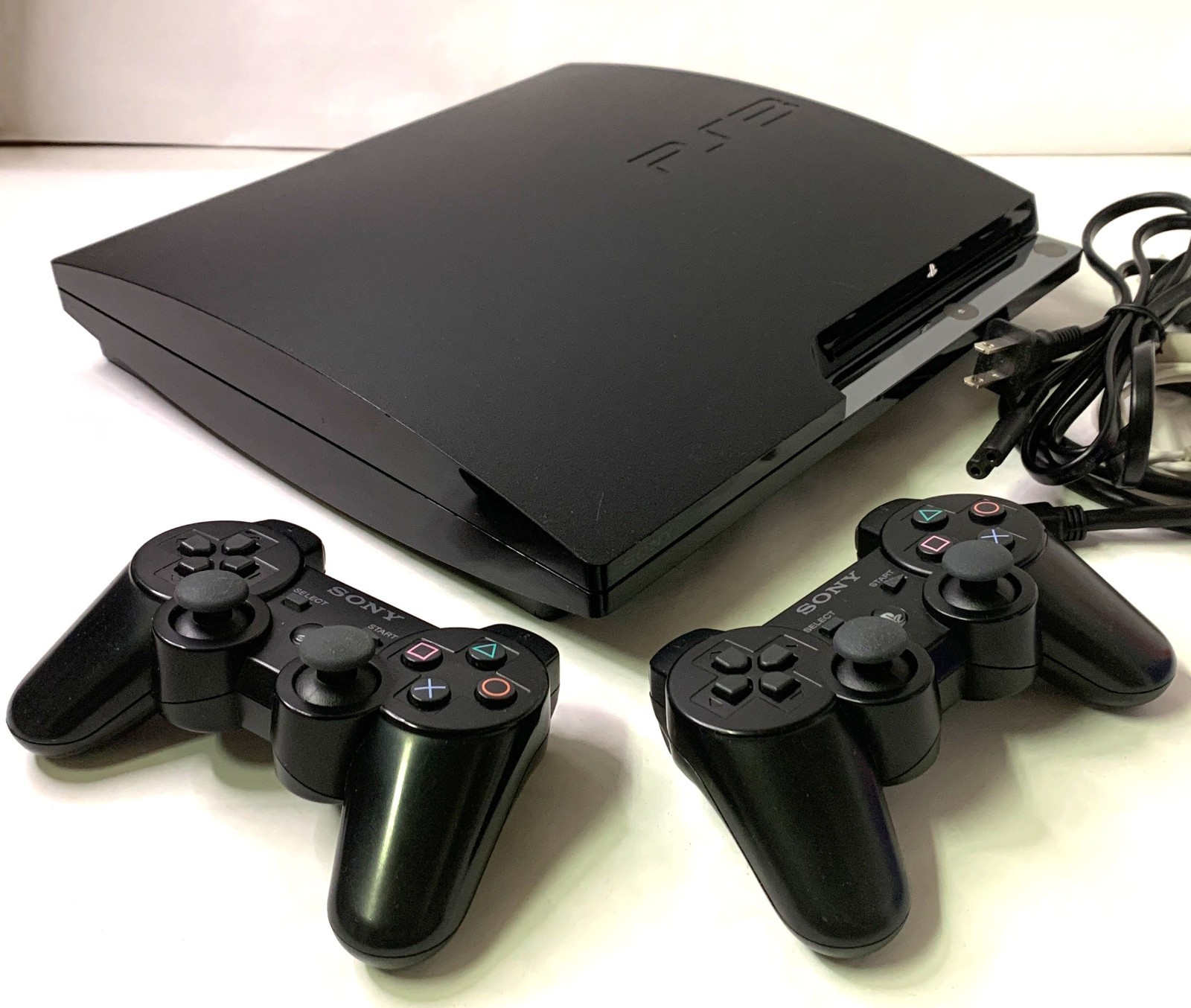 Sony PlayStation 3 Console CECH-2501A 160GB with 2 x Wireless Controller