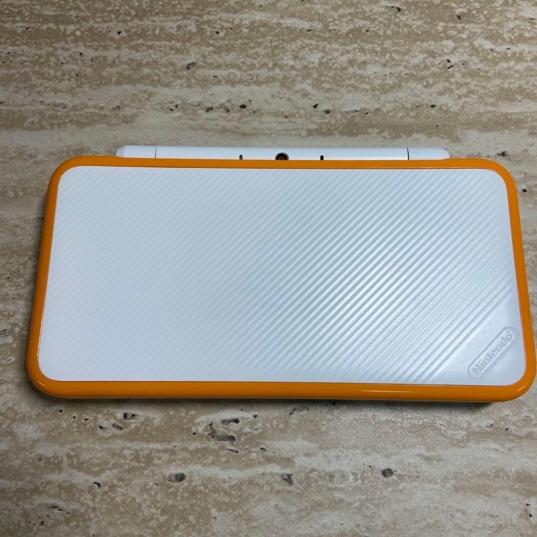 NINTENDO 2DS LL White Orange Console Japanese Version CIB Boxed Near Mint JP