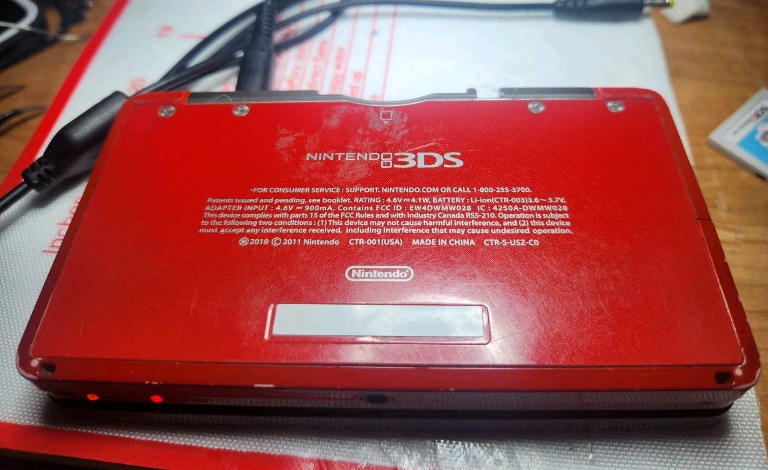 Nintendo 3DS Handheld Game Console Flame Red – Won’t Read SD Cards
