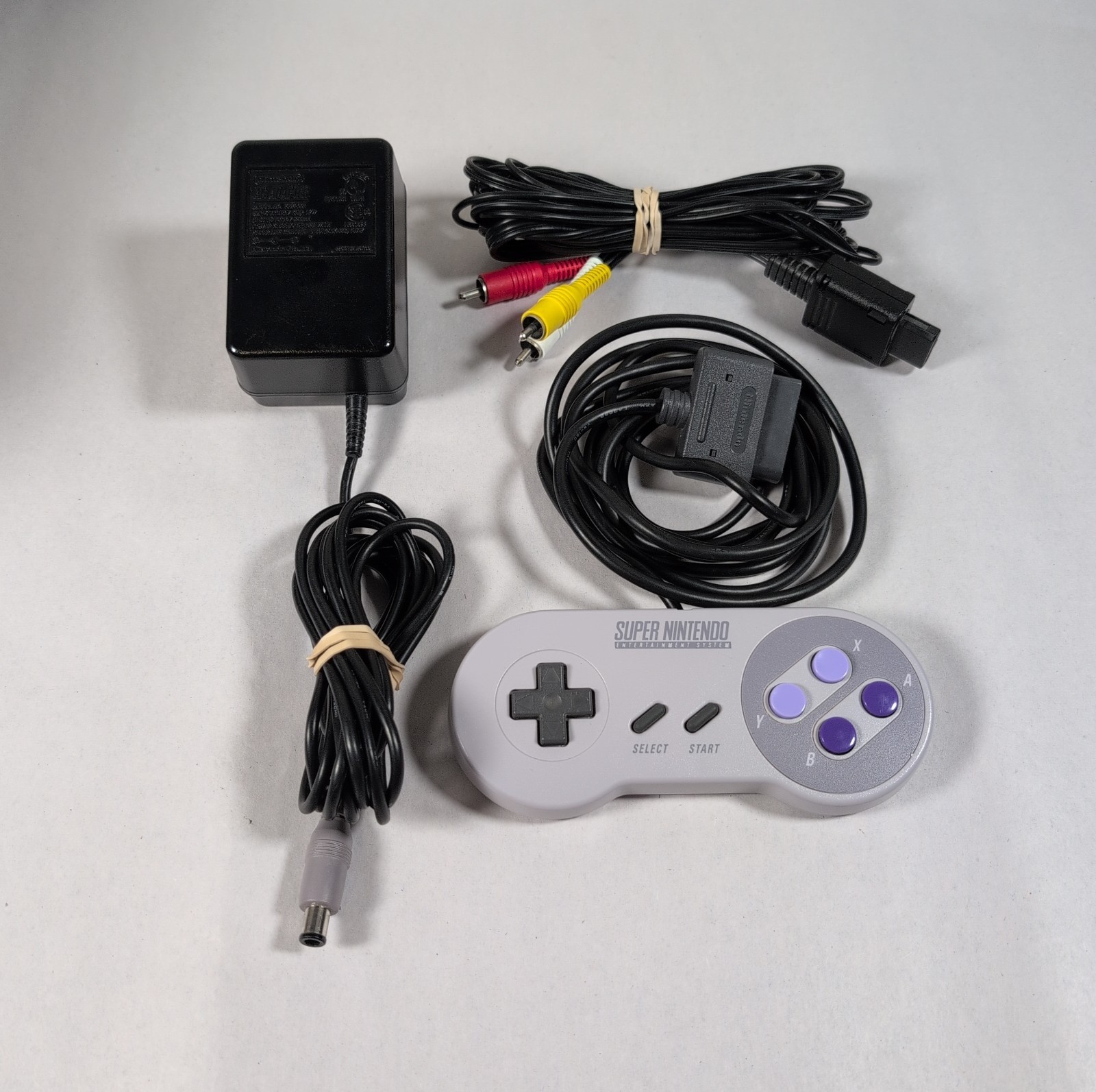 Super Nintendo SNES Console Bundle w/ Super Mario World Tested Working