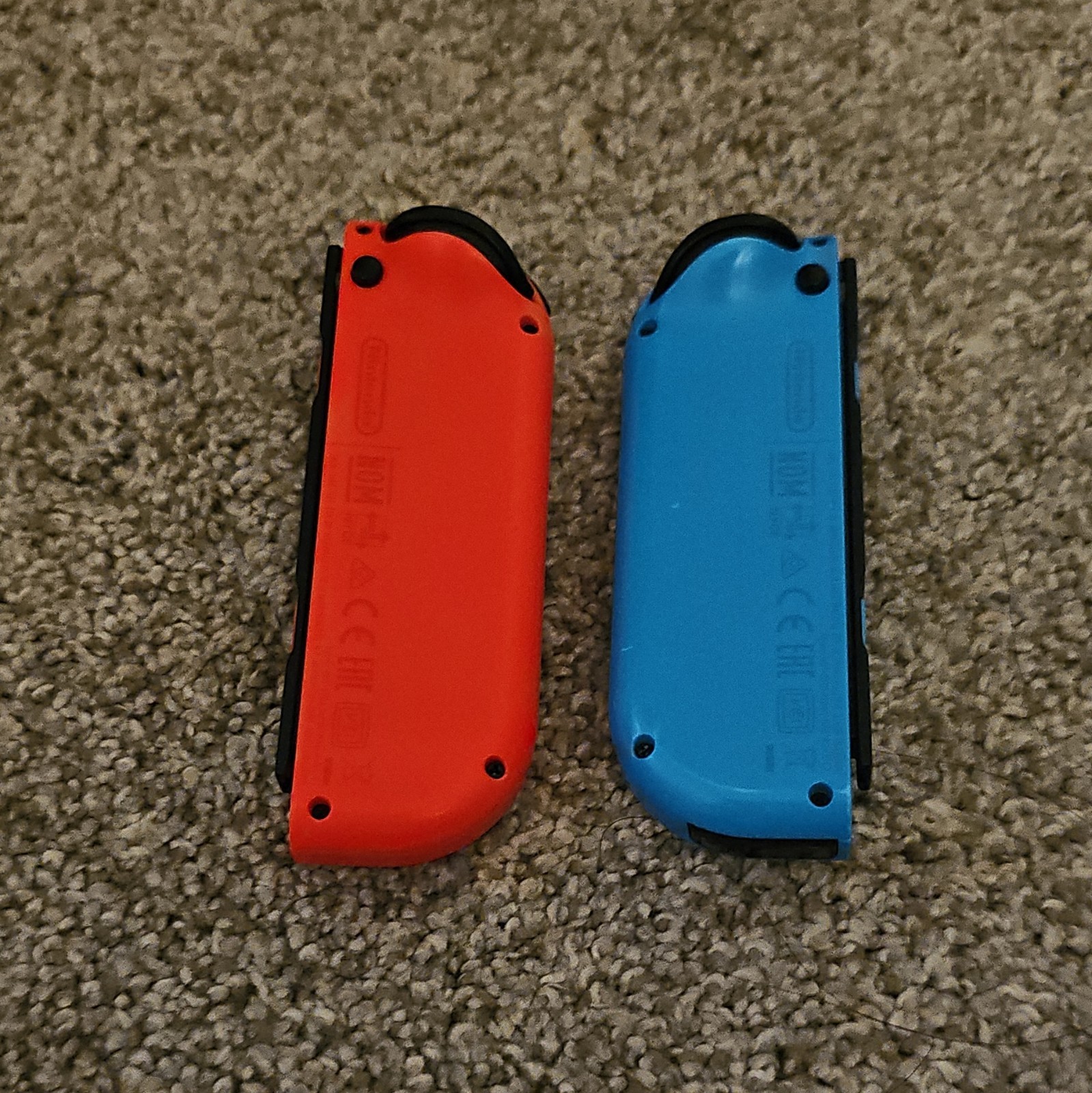 Nintendo Switch Console Black Red Blue Joy-Con Wi-Fi Capability USB-C