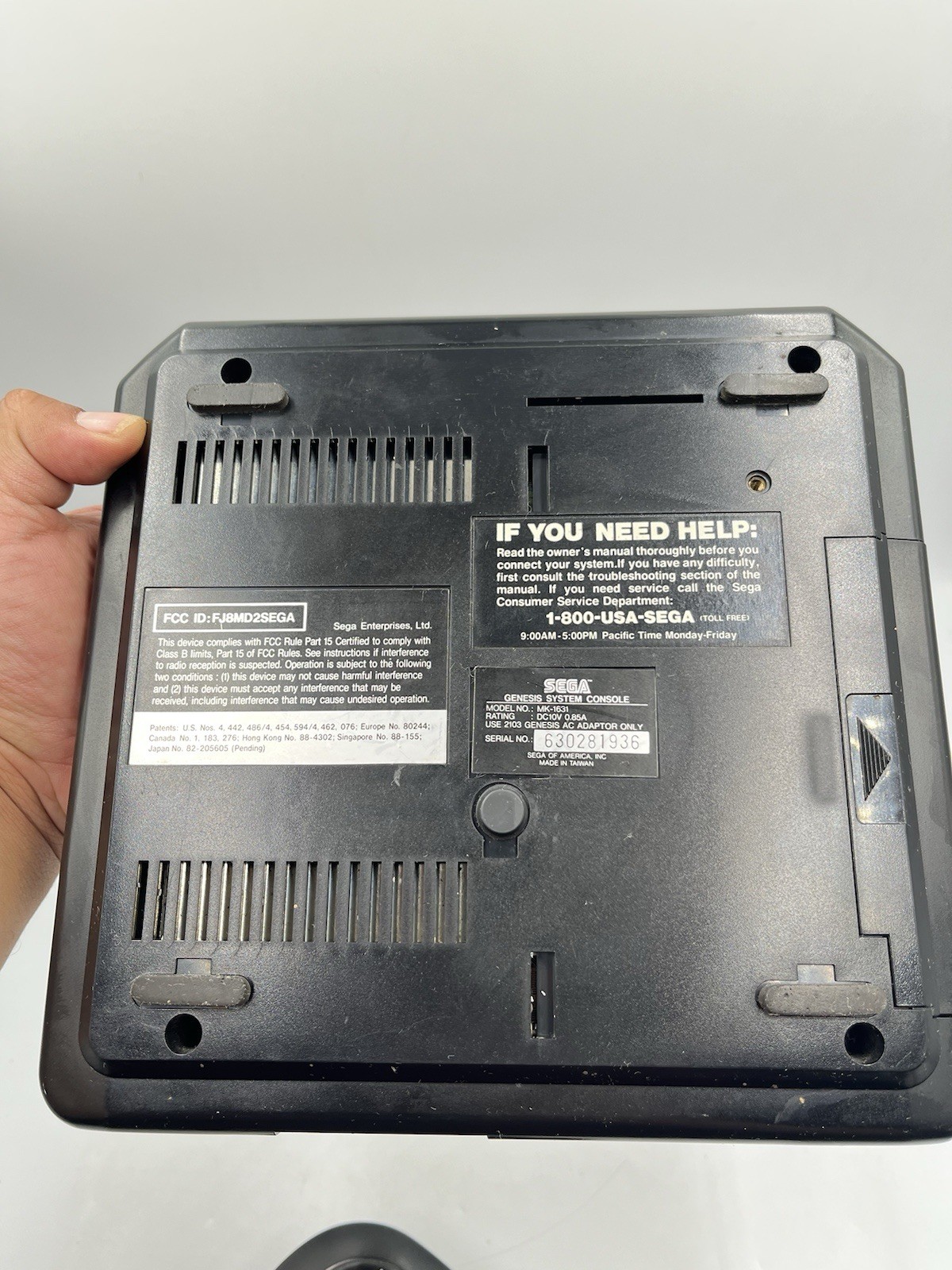 Sega Genesis Model 2 Console w/ Original Controller – Tested