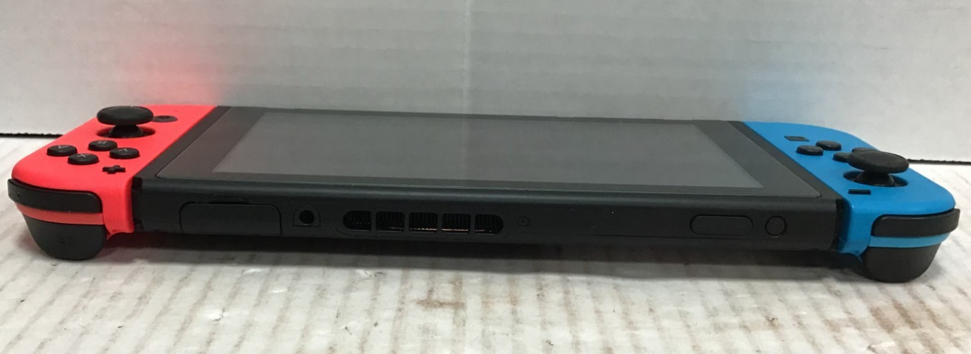 (MA3) Nintendo Switch Handheld Gaming Console HAC-001