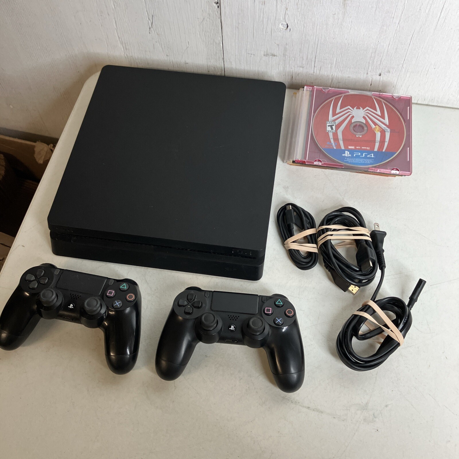 Sony PlayStation 4 Slim 500GB Console Bundle CUH-2015A 10 Games 2 Controllers