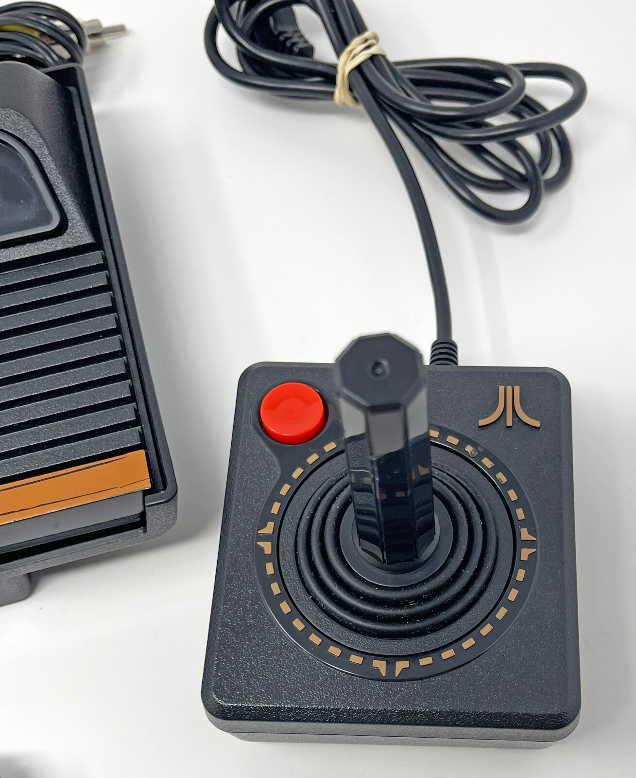 Atari Flashback 8 Wired Plug and Play TV Game Console One Joystick Controller